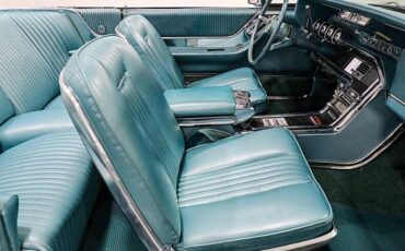 Ford-Thunderbird-1965-custom-21