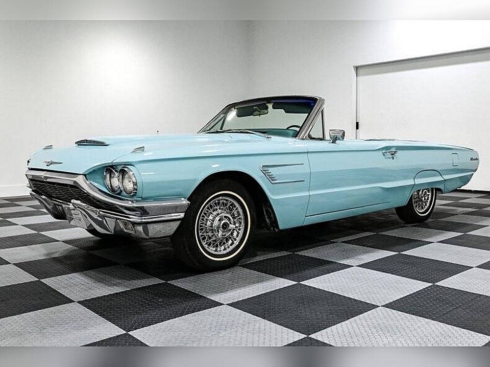 Ford-Thunderbird-1965-custom-3