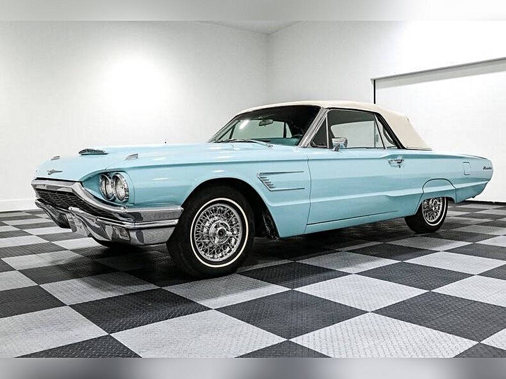 Ford-Thunderbird-1965-custom-4