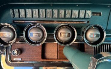 Ford-Thunderbird-1965-white-11