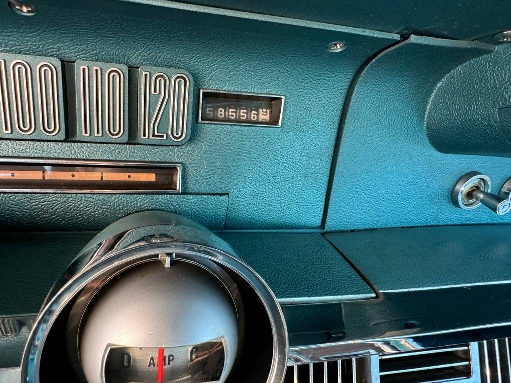 Ford-Thunderbird-1965-white-12