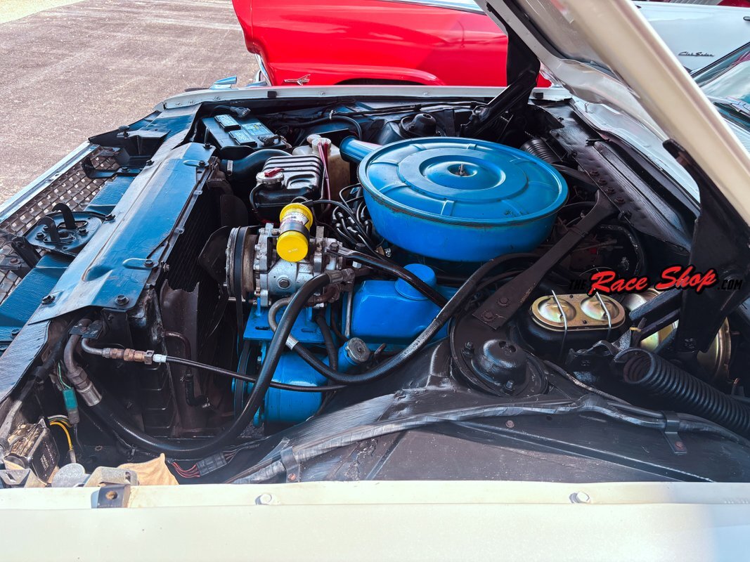 Ford-Thunderbird-1966-19