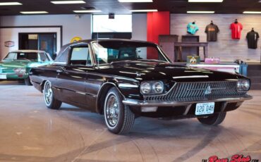 Ford-Thunderbird-1966-2