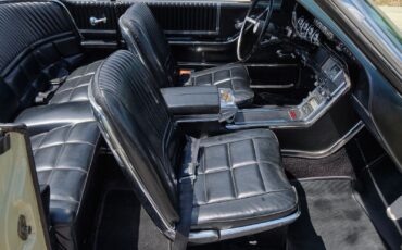 Ford-Thunderbird-1966-2-Door-15