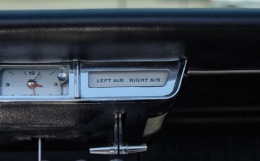 Ford-Thunderbird-1966-2-Door-22