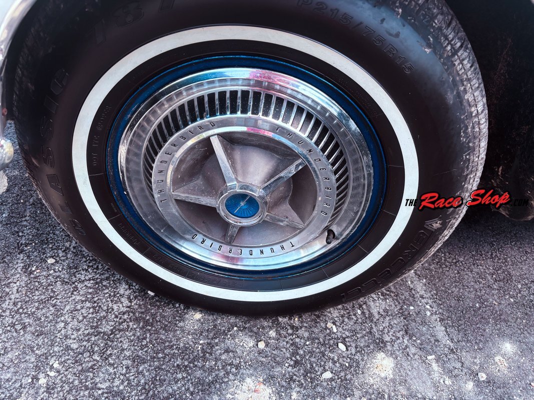 Ford-Thunderbird-1966-20
