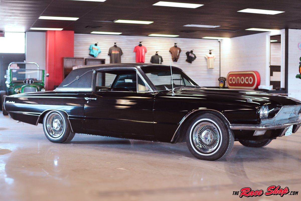 Ford-Thunderbird-1966-3