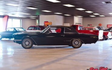 Ford-Thunderbird-1966-8