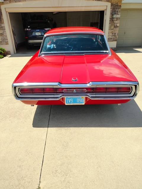 Ford-Thunderbird-1966-red-11