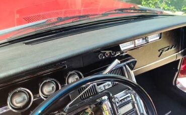 Ford-Thunderbird-1966-red-15