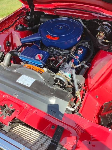 Ford-Thunderbird-1966-red-18