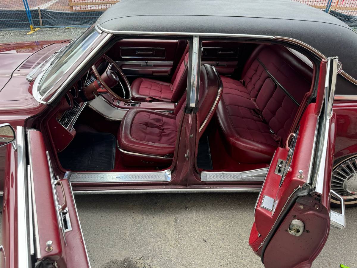 Ford-Thunderbird-1967-red-12