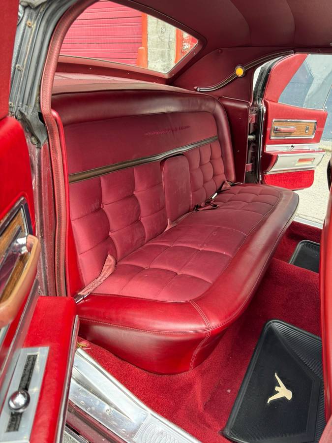 Ford-Thunderbird-1967-red-14