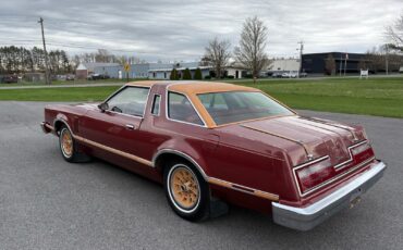 Ford-Thunderbird-1978-Coupe-2