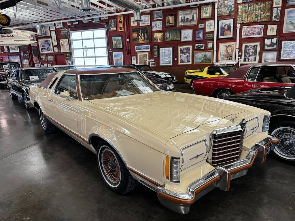 Ford-Thunderbird-1978-custom-1