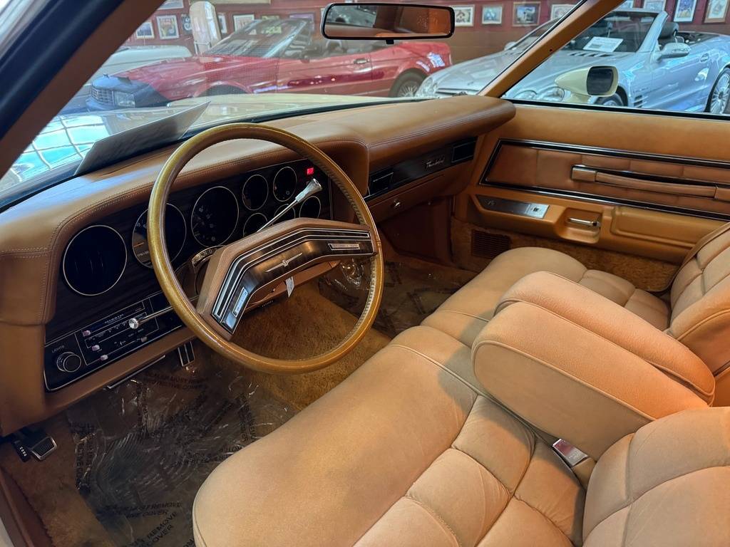 Ford-Thunderbird-1978-custom-11