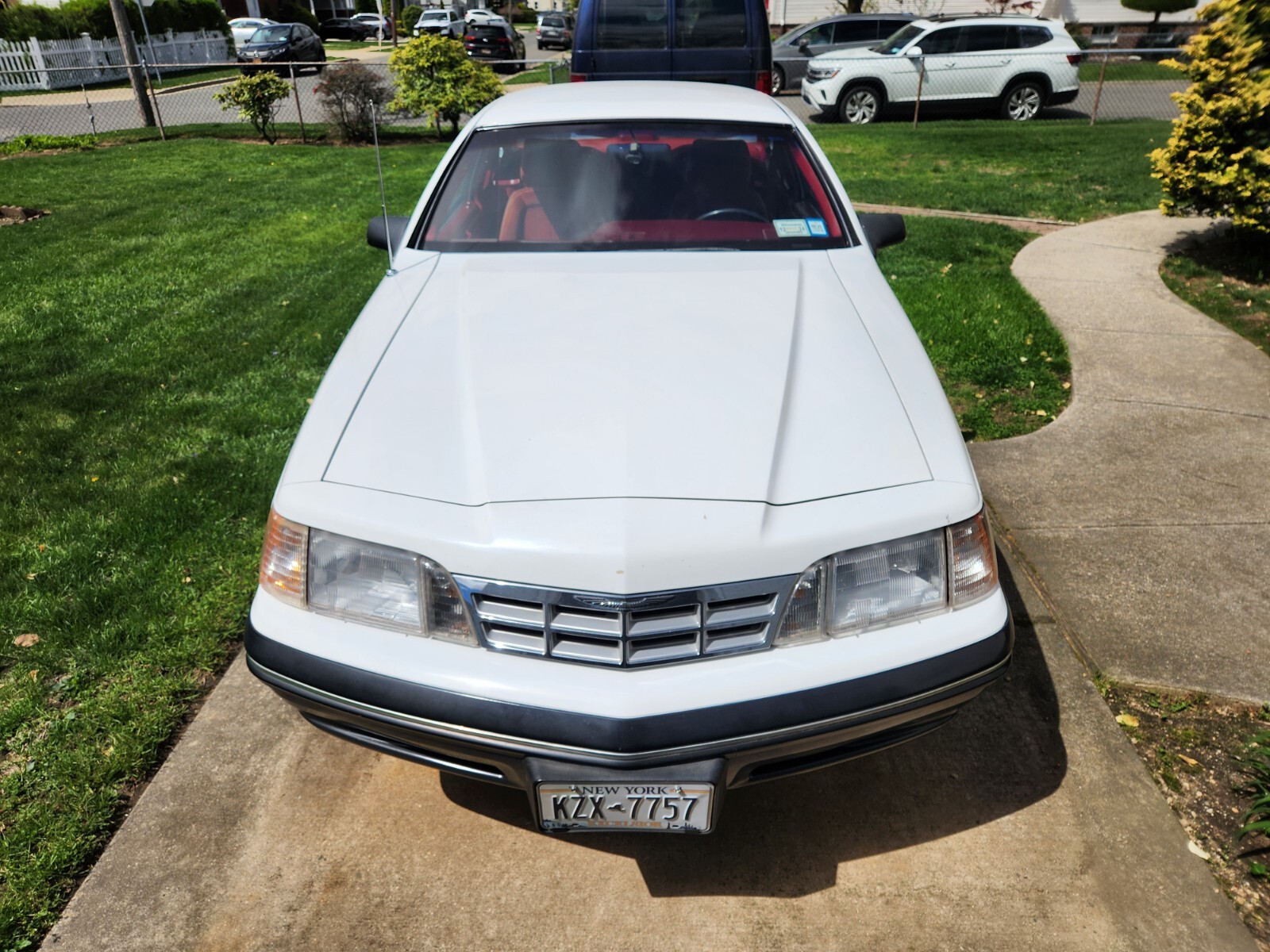 Ford-Thunderbird-1987-Sedan-6