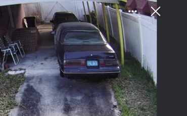 Ford-Thunderbird-1988-Sedan-14