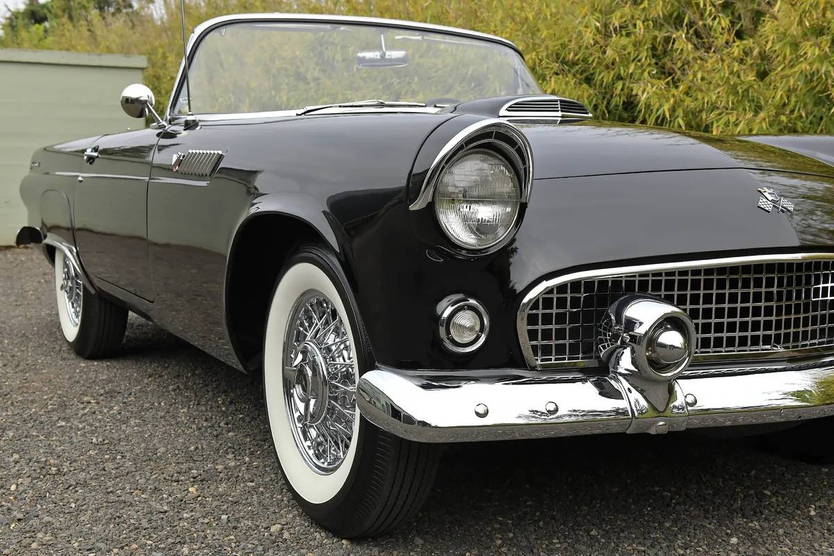 Ford-Thunderbird-convertible-1955-2