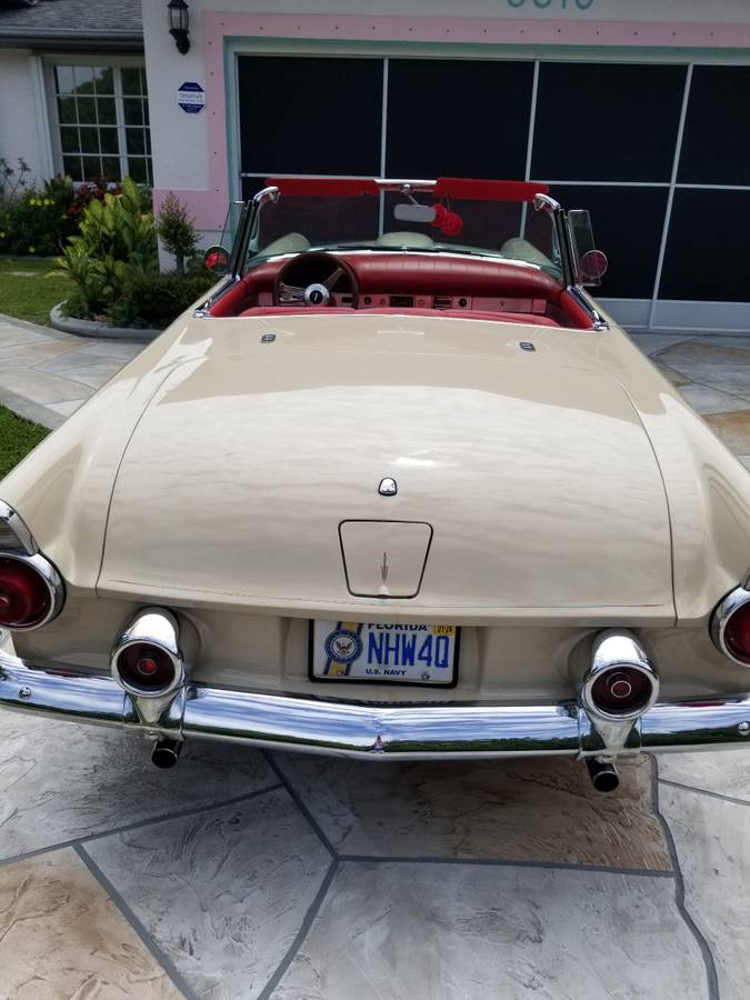 Ford-Thunderbird-convertible-1955-custom-2