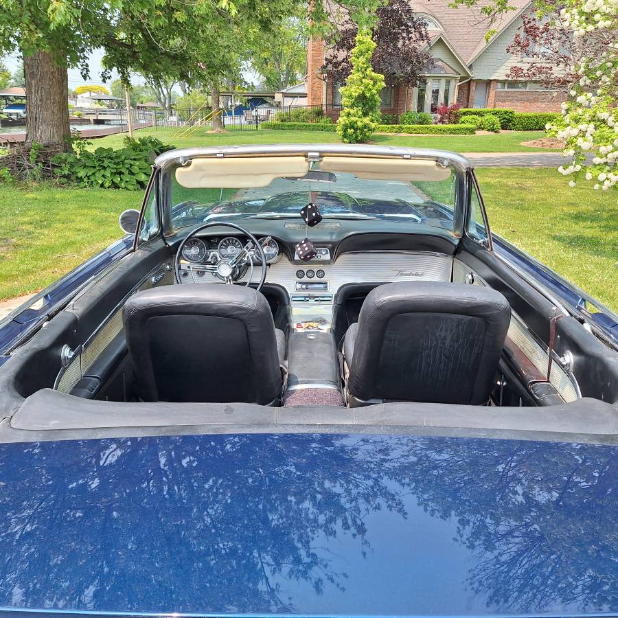Ford-Thunderbird-convertible-1961-1