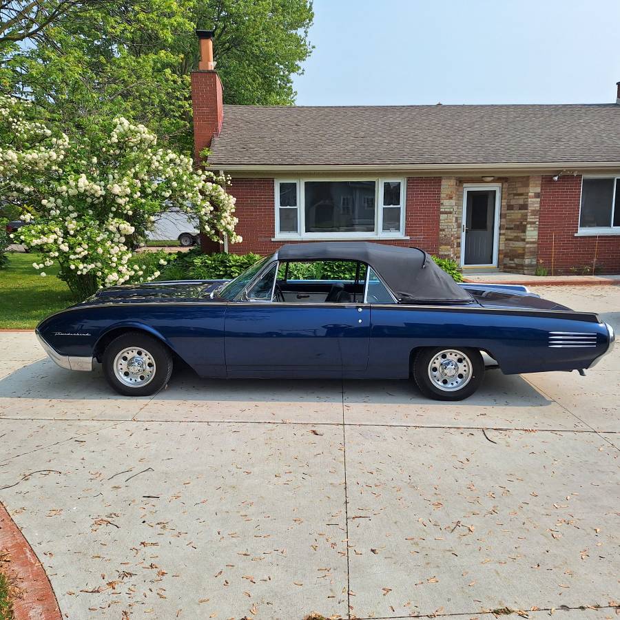 Ford-Thunderbird-convertible-1961-18