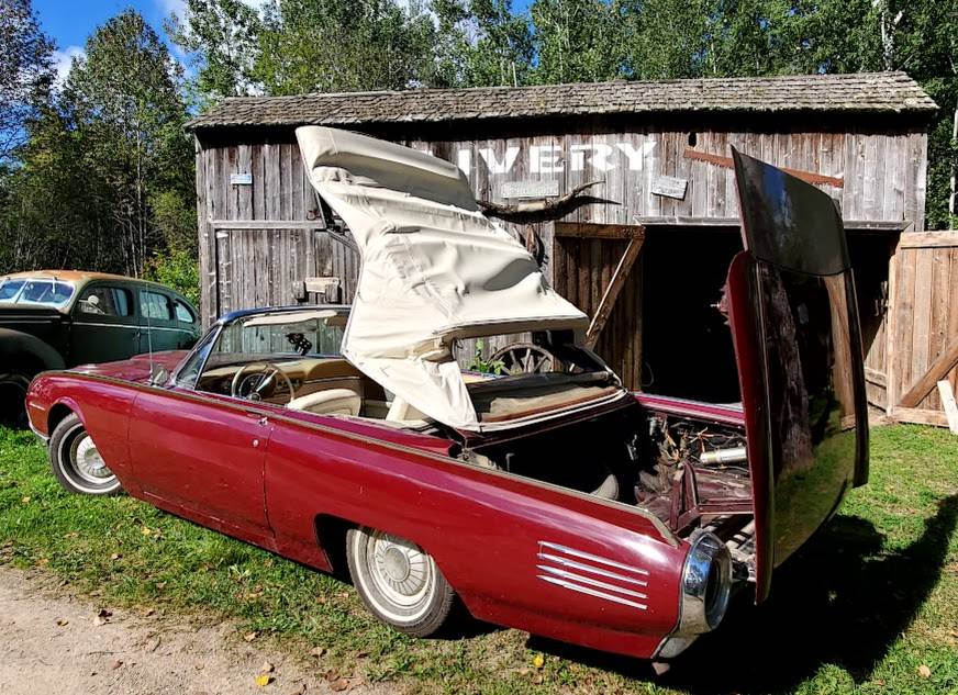 Ford-Thunderbird-convertible-1961-3