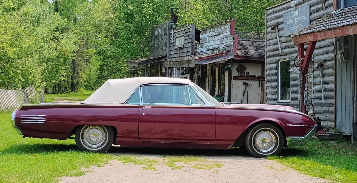 Ford Thunderbird convertible  1961