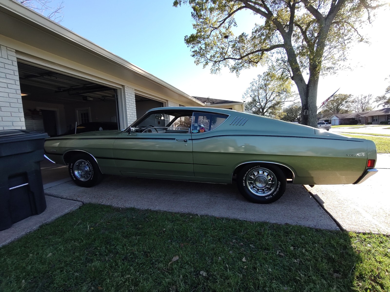 Ford-Torino-1968-Coupe-13