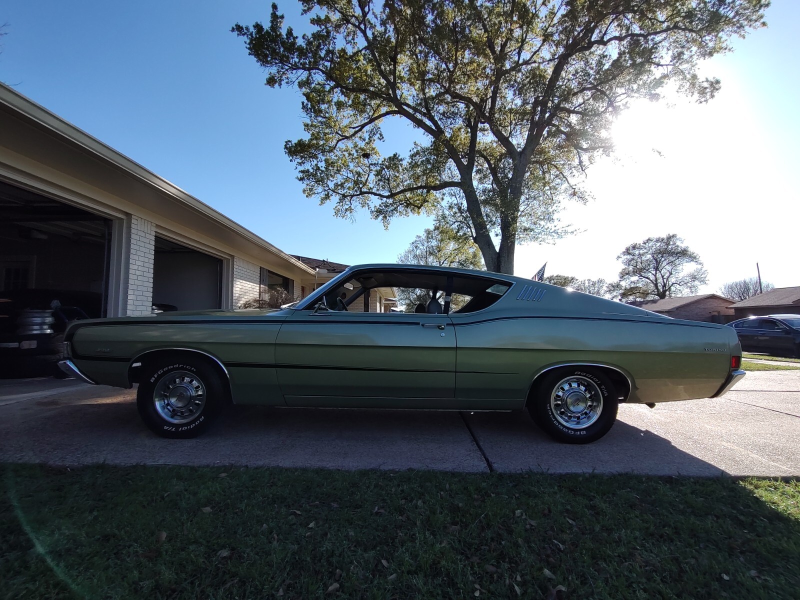 Ford-Torino-1968-Coupe-14