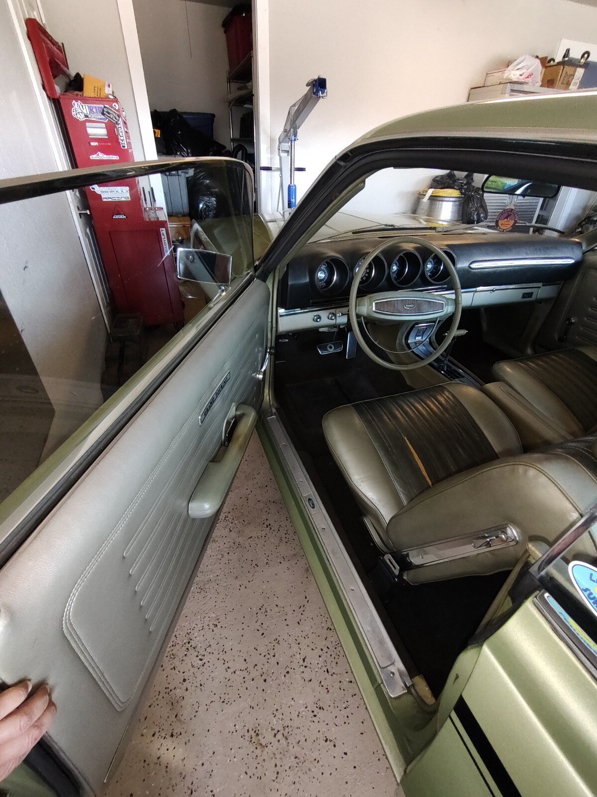 Ford-Torino-1968-Coupe-30