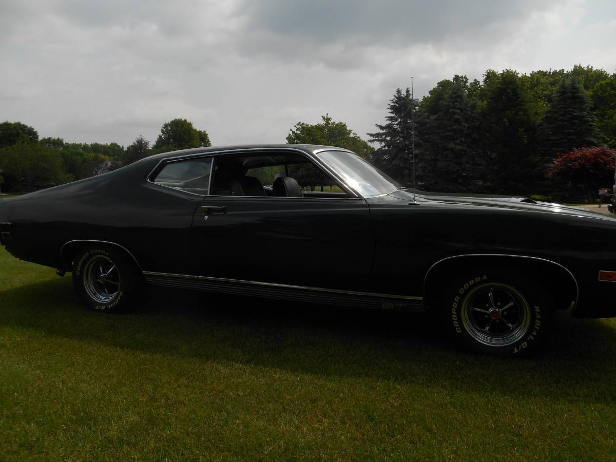 Ford-Torino-1971-2