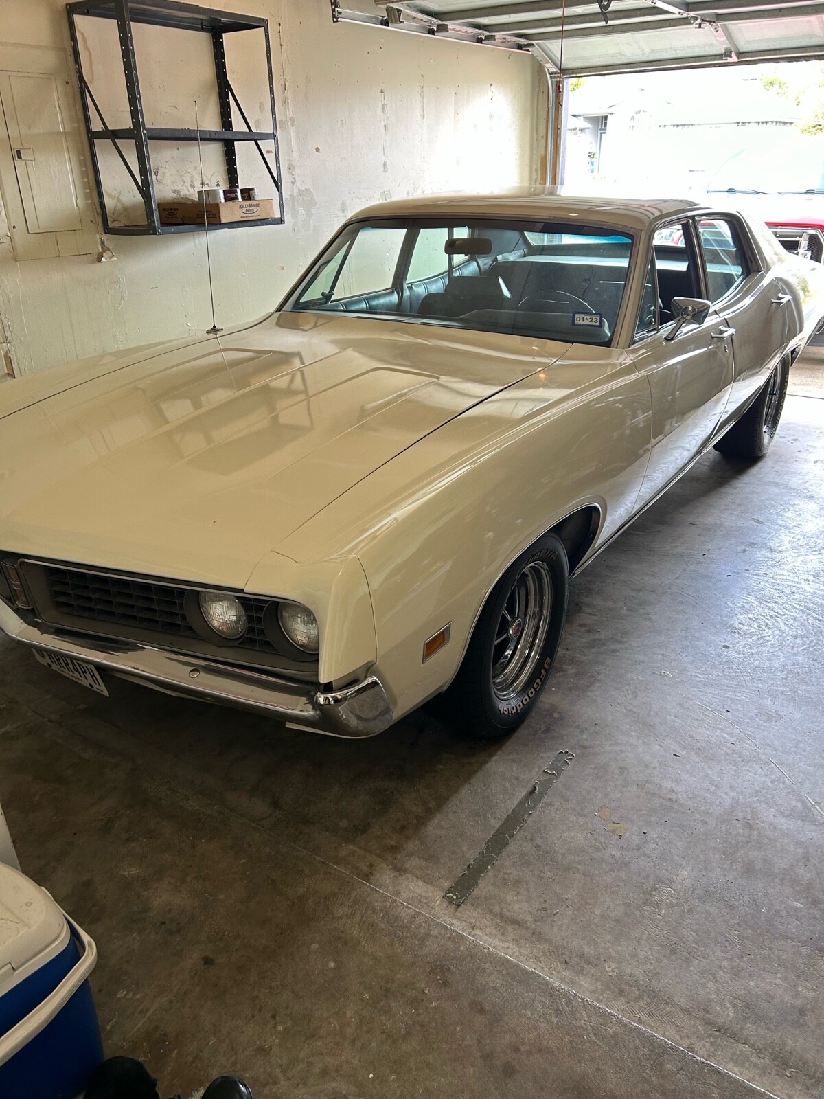 Ford-Torino-1971-Sedan-1
