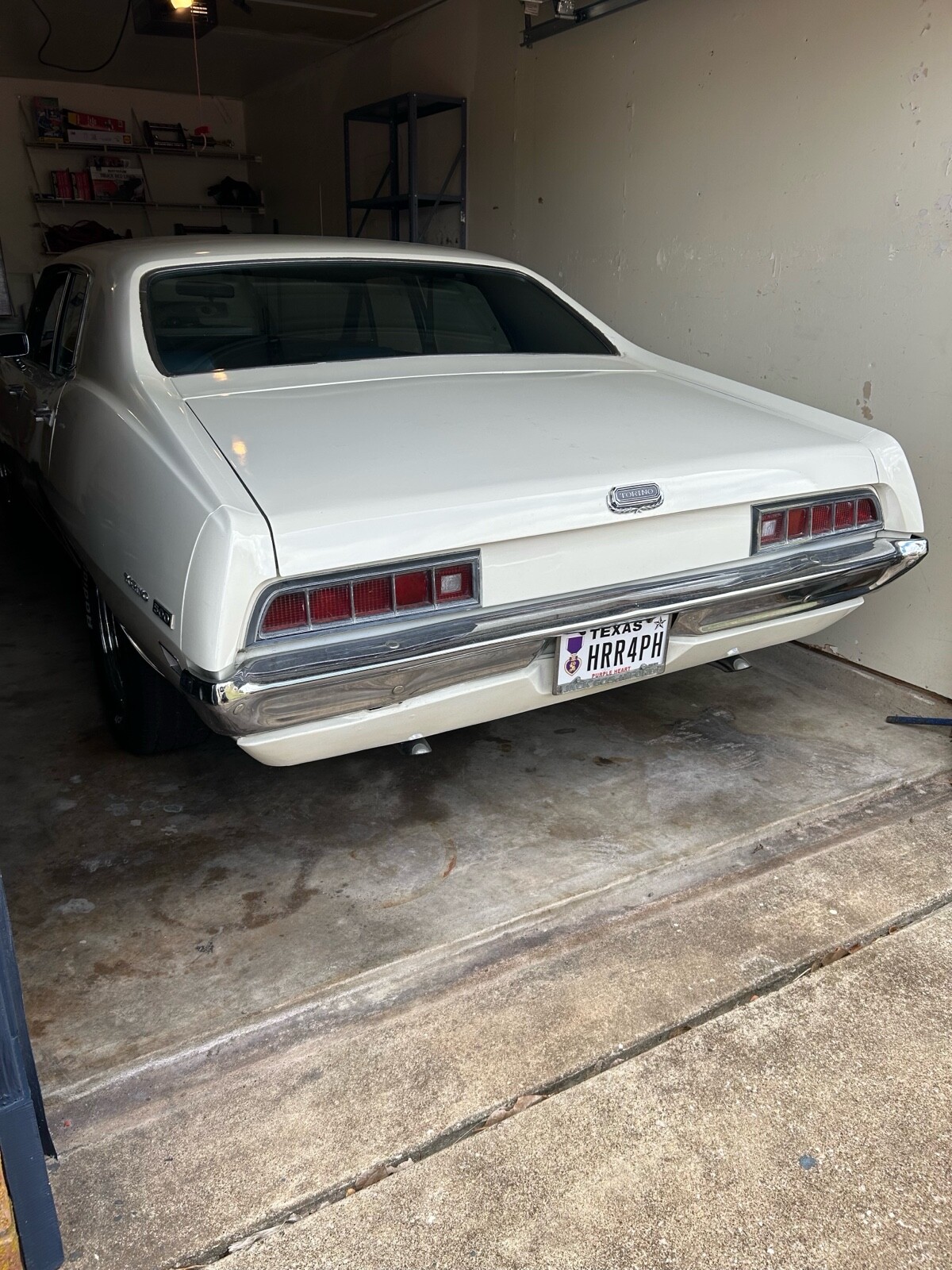 Ford-Torino-1971-Sedan-5