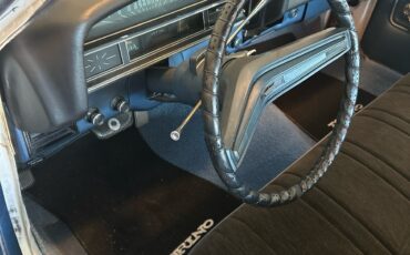 Ford-Torino-1971-Sedan-6