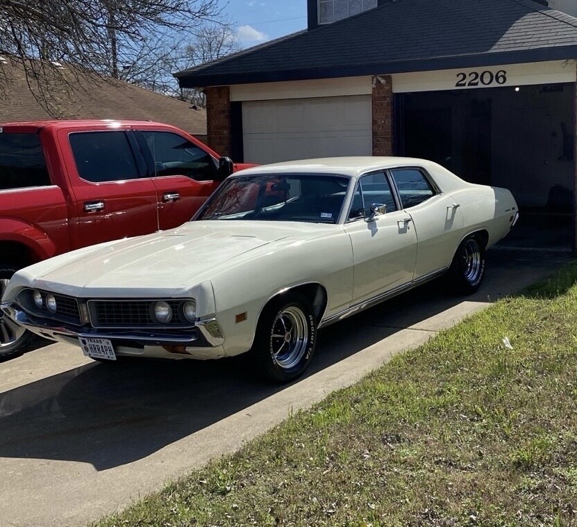 Ford Torino 1971 Sedan