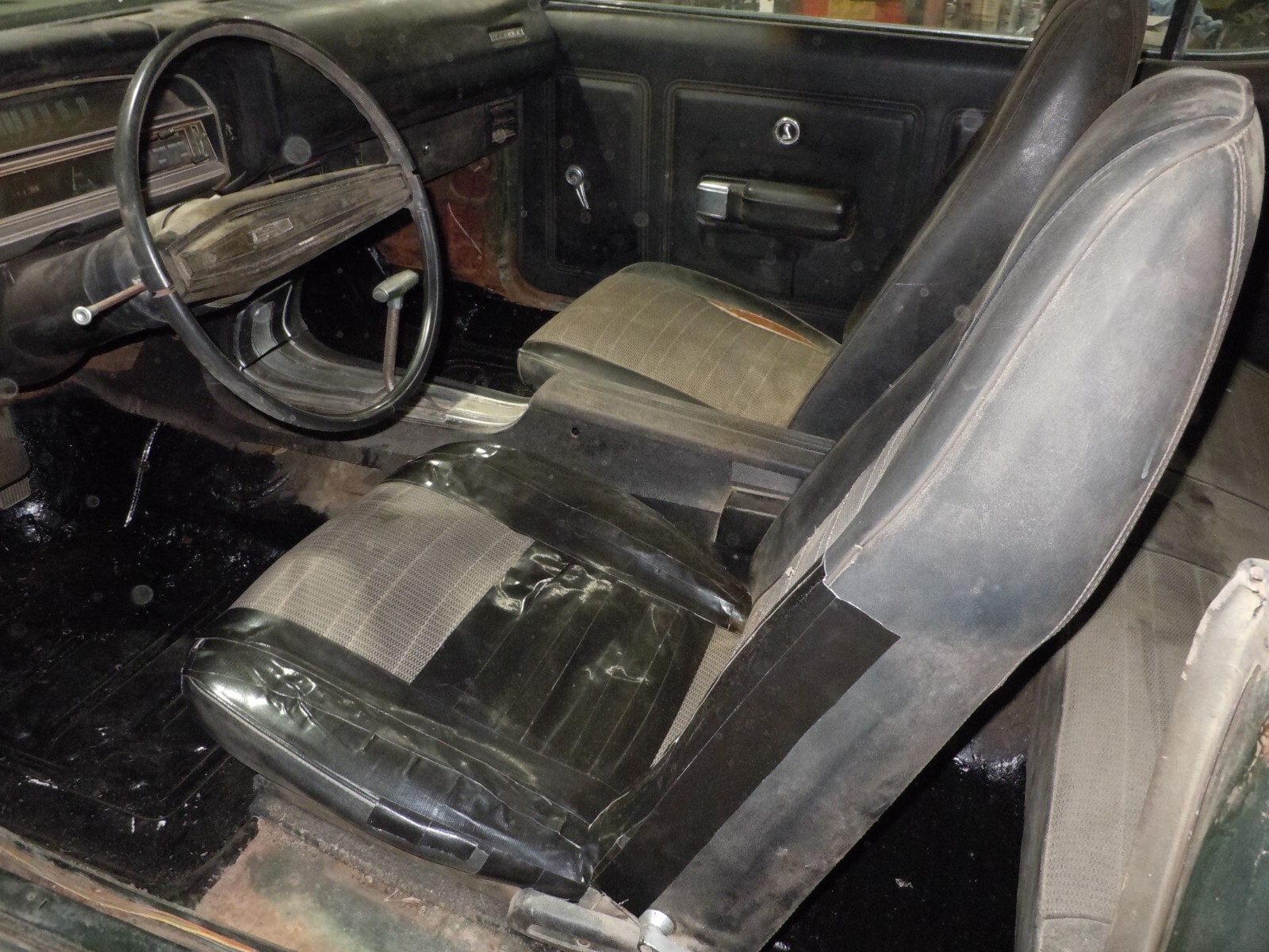 Ford-Torino-1971-sportsroof-27