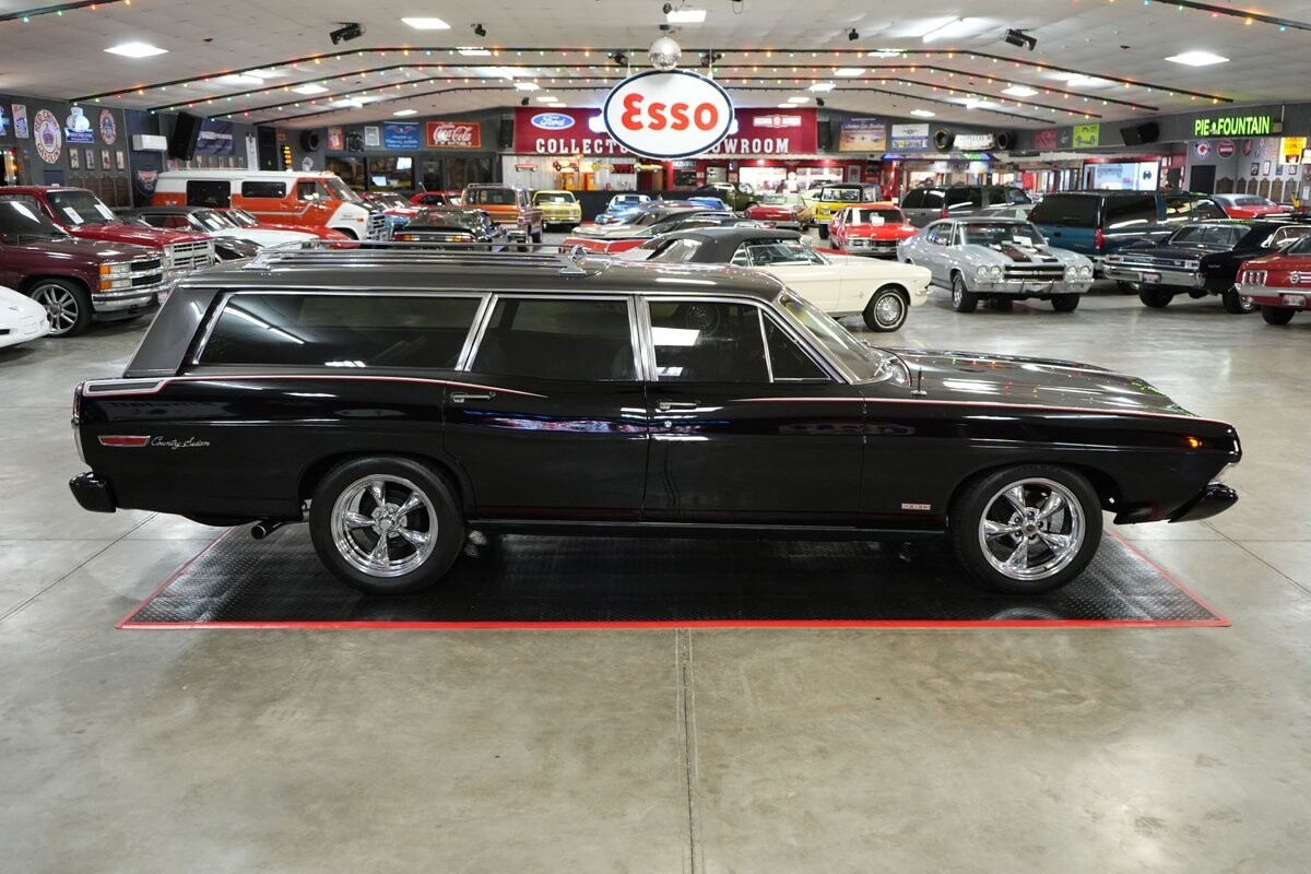 Ford-Torino-Country-Sedan-Wagon-1968-Station-Wagon-15