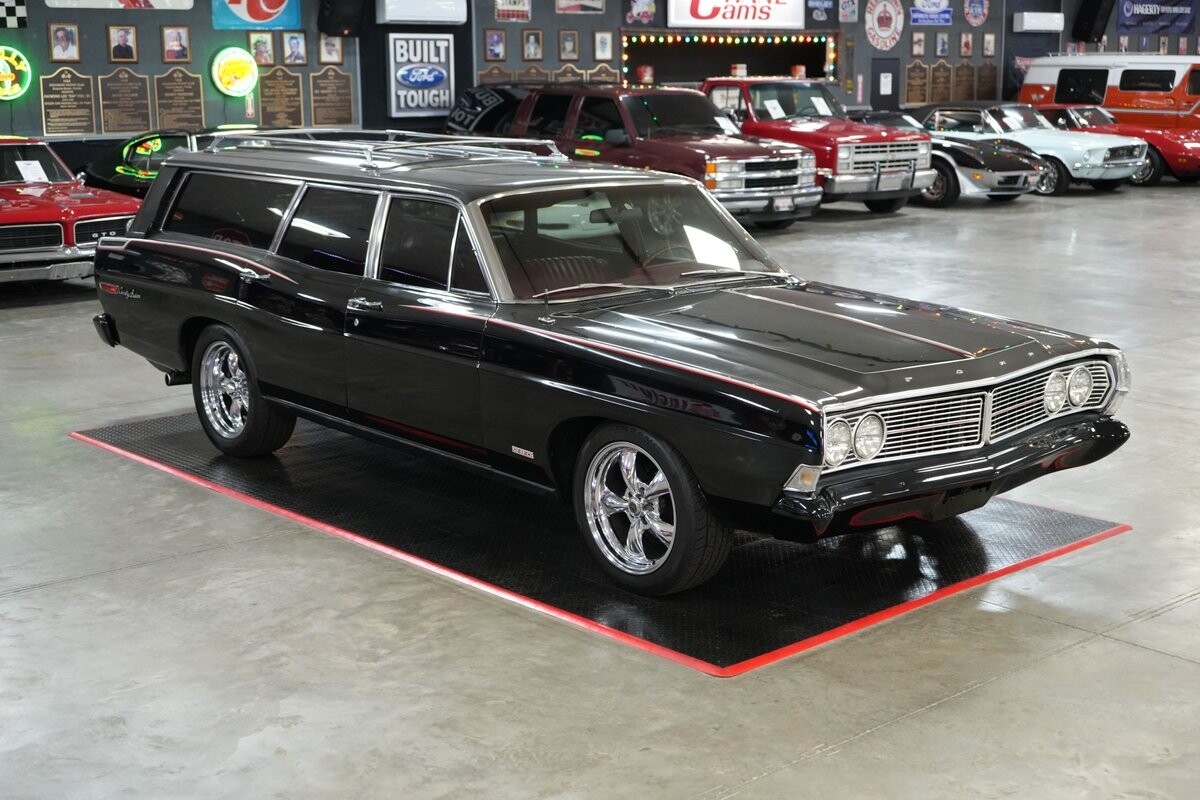 Ford-Torino-Country-Sedan-Wagon-1968-Station-Wagon-16