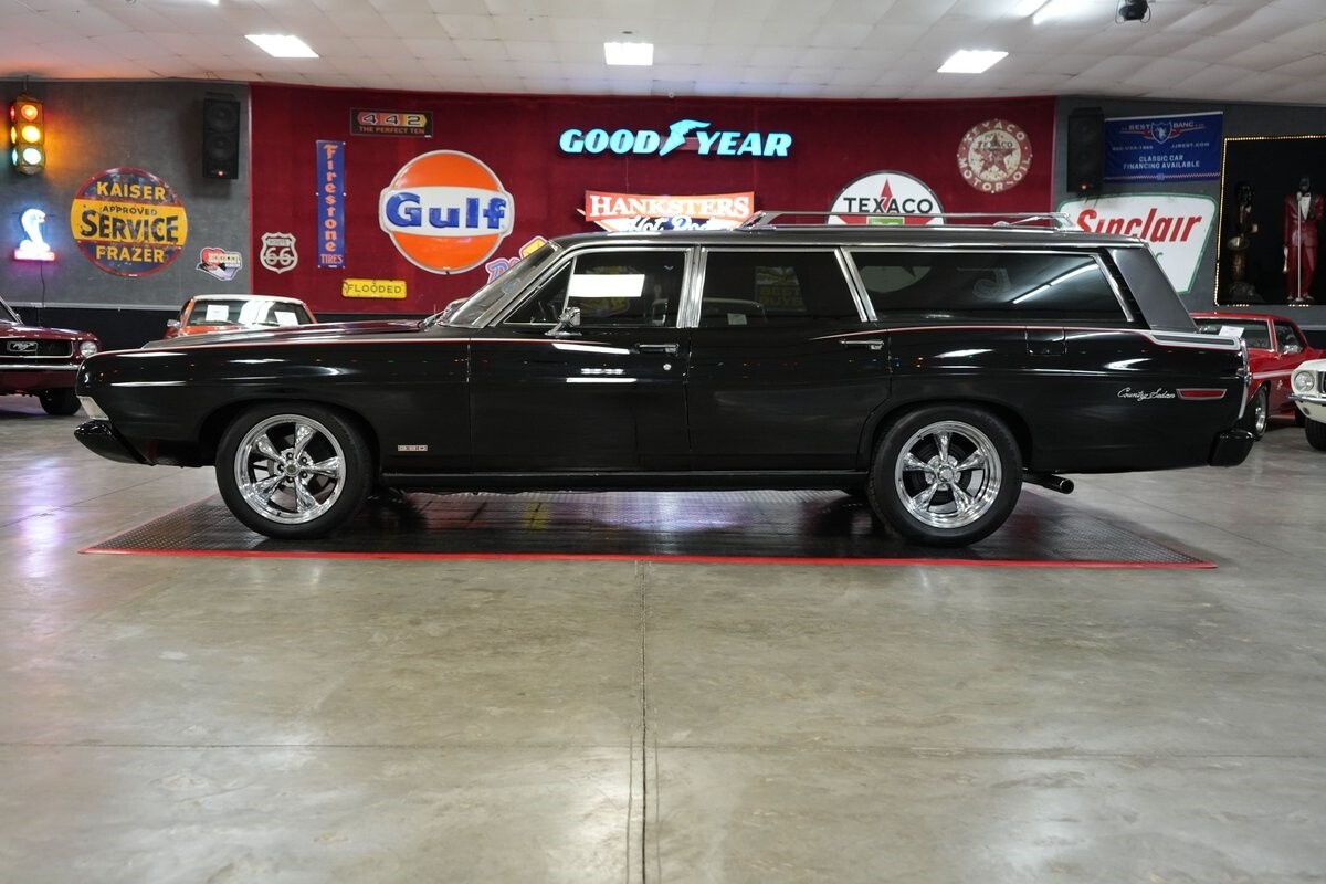 Ford-Torino-Country-Sedan-Wagon-1968-Station-Wagon-19