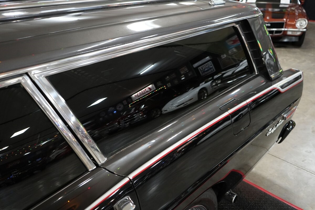 Ford-Torino-Country-Sedan-Wagon-1968-Station-Wagon-38