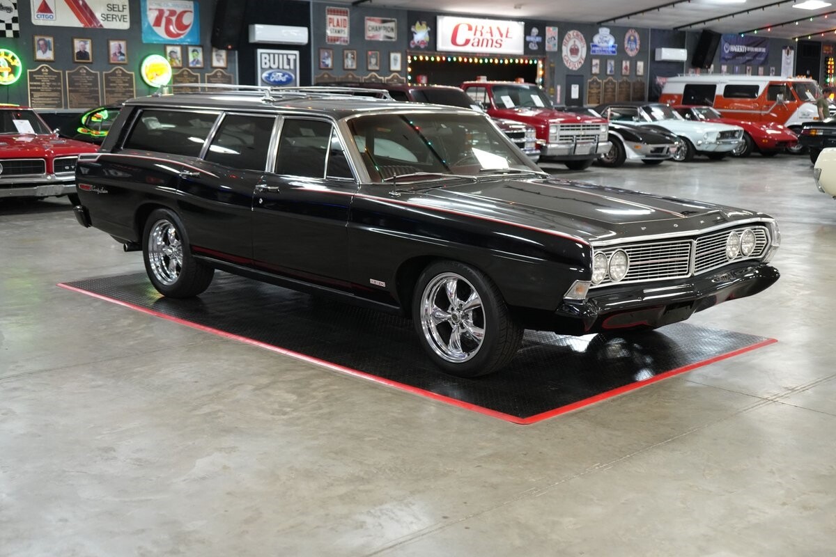 Ford-Torino-Country-Sedan-Wagon-1968-Station-Wagon-7
