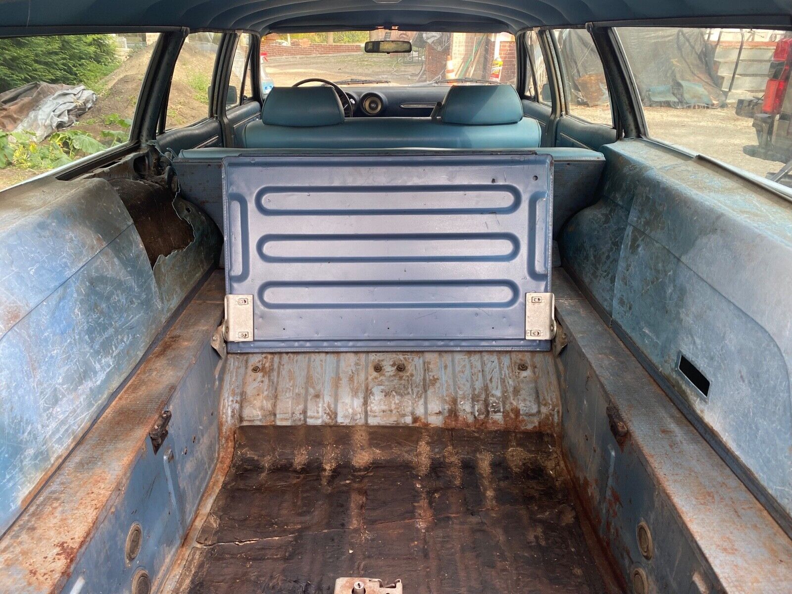 Ford-Torino-Squire-390-Wagon-1969-Wagon-34