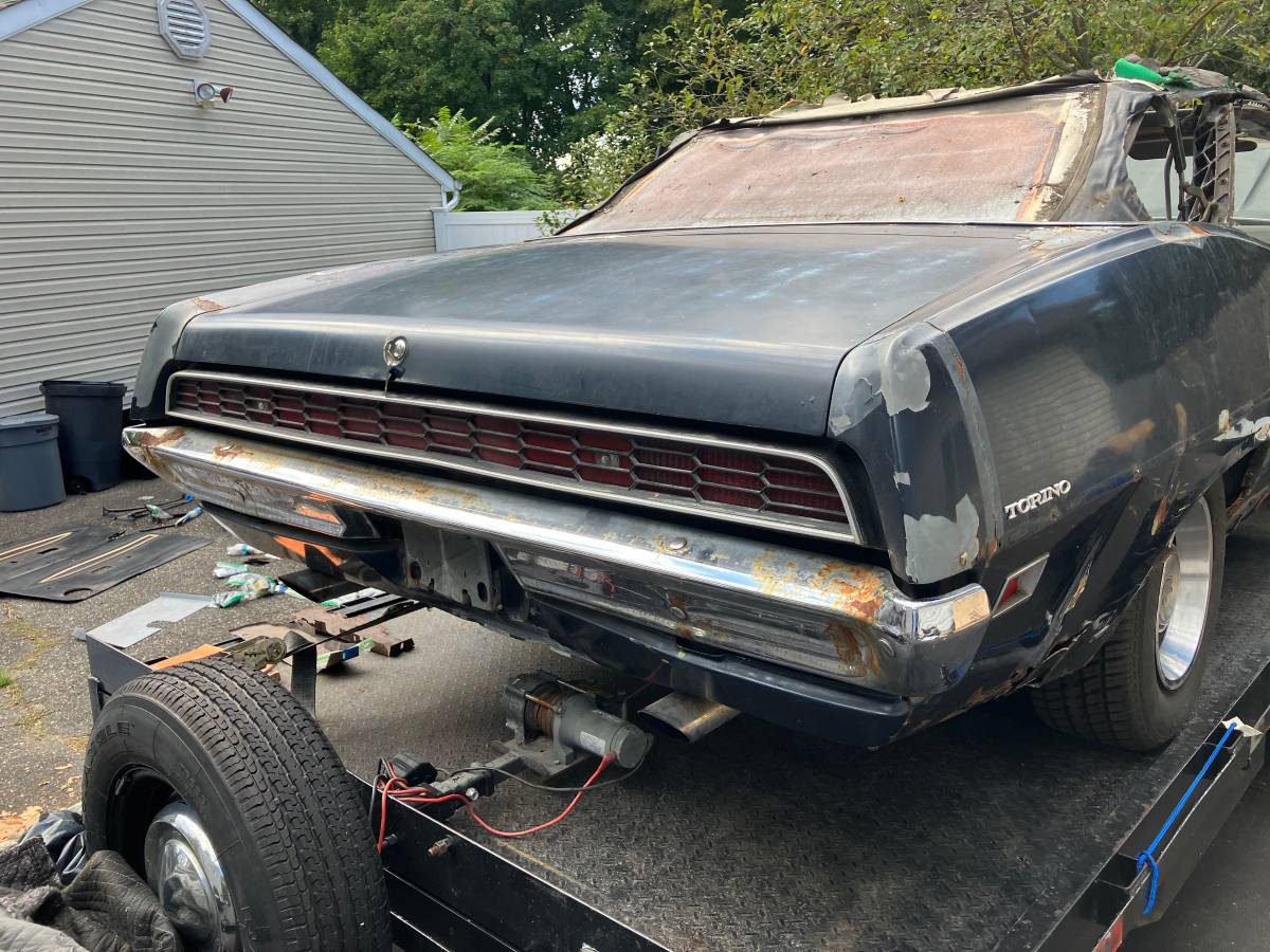 Ford-Torino-gt-1971-blue-1