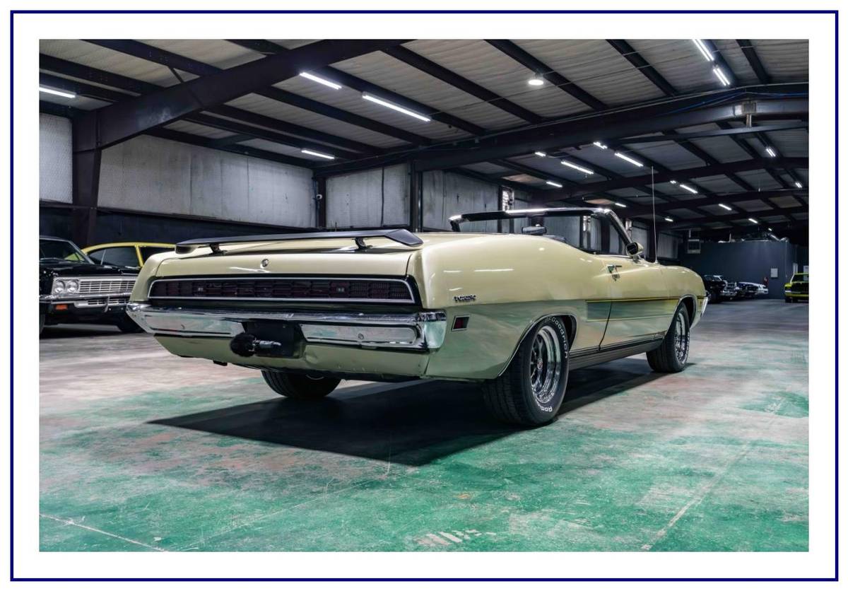 Ford-Torino-gt-convertible-1971-1