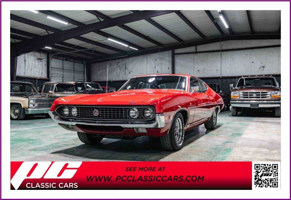 Ford-Torino-survivor-1970-red