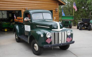 Ford-Truck-1946-green-2