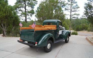Ford-Truck-1946-green-4