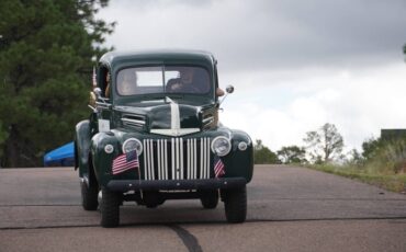 Ford-Truck-1946-green-5