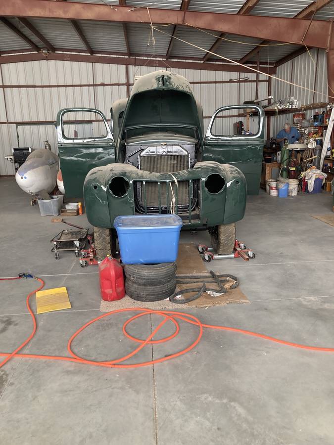 Ford-Truck-1946-green-8